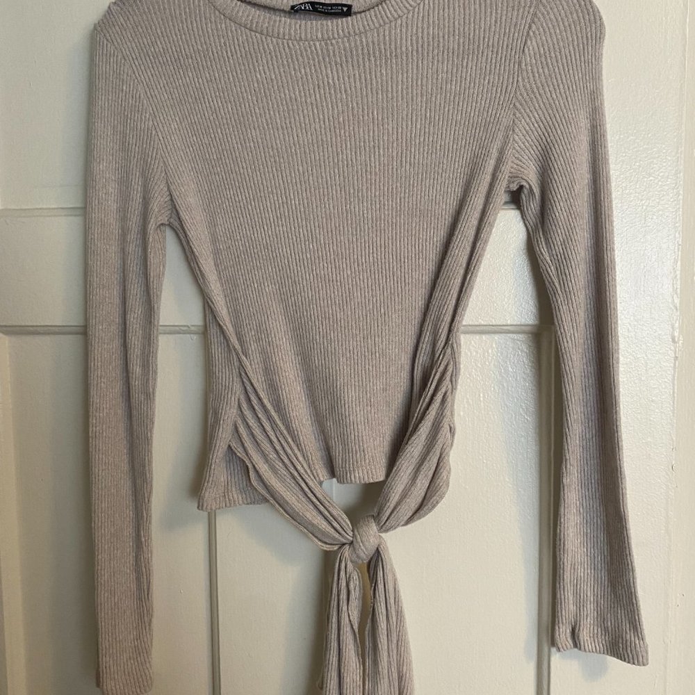 Zara Oatmeal Long Sleeve Tie Front (Medium)
